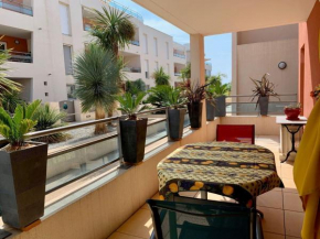 Splendide T3 avec Terrasse et Box Privé à 2 Pas de l'Étang de Thau - FR-1-604-41